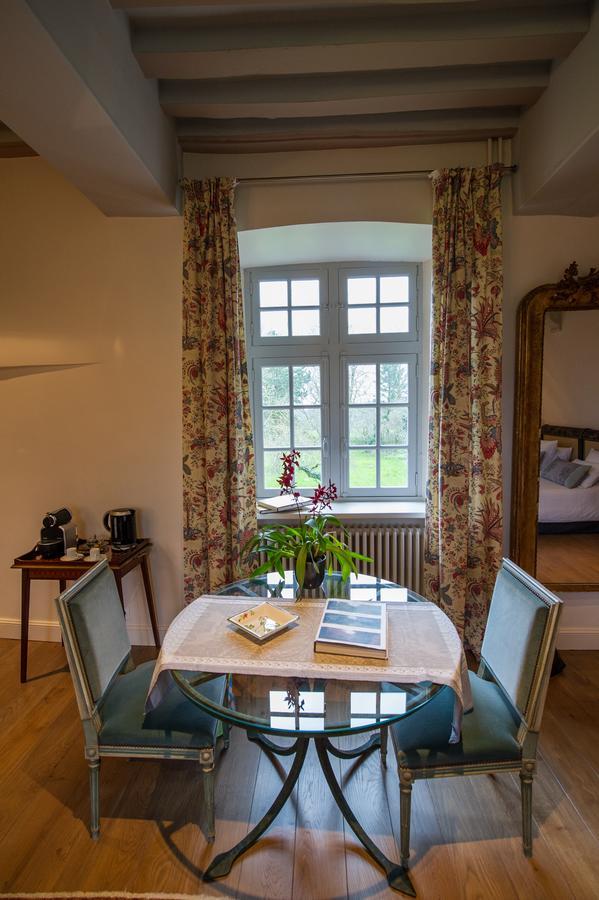 シェルブール・アン・コタンタン ル マノワール ド ラ フィフィ Bed & Breakfast エクステリア 写真