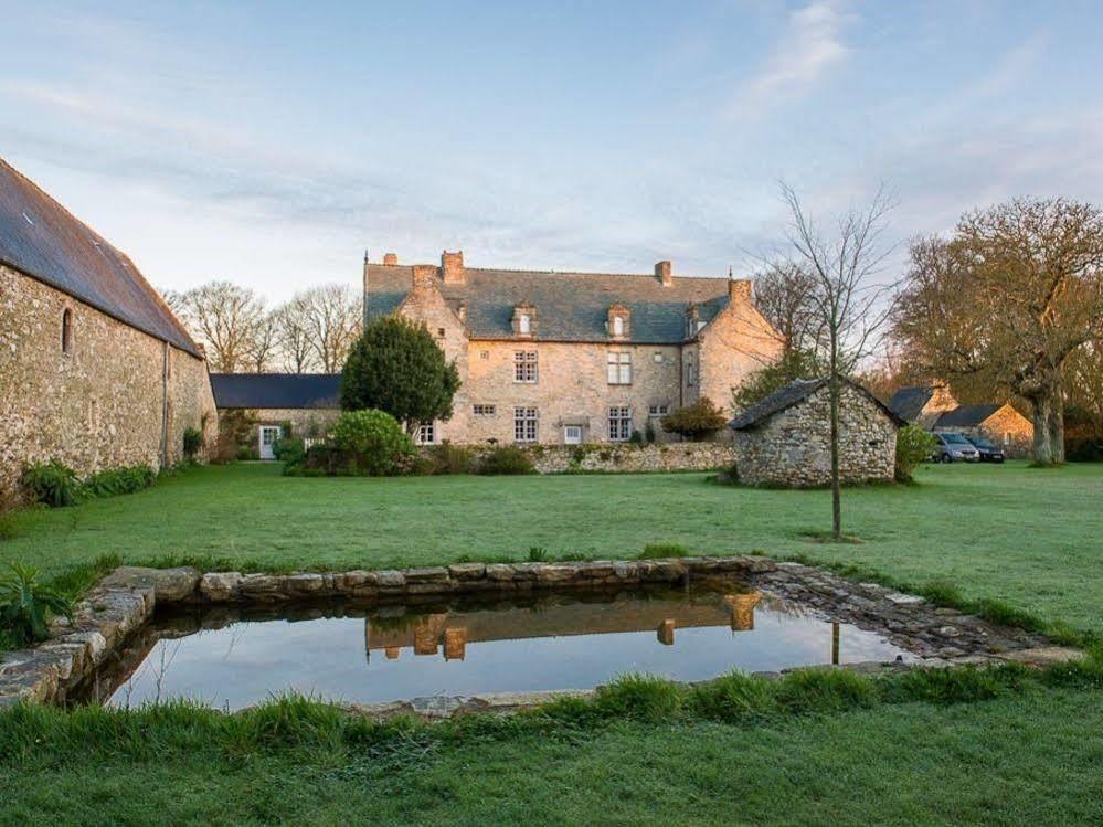 シェルブール・アン・コタンタン ル マノワール ド ラ フィフィ Bed & Breakfast エクステリア 写真
