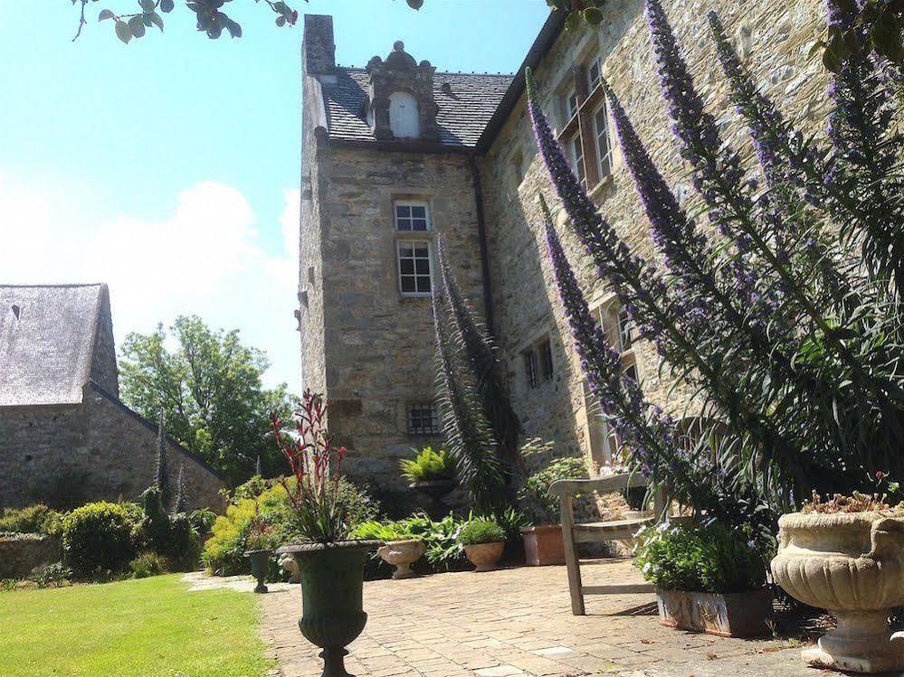 シェルブール・アン・コタンタン ル マノワール ド ラ フィフィ Bed & Breakfast エクステリア 写真