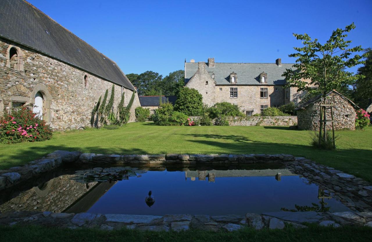 シェルブール・アン・コタンタン ル マノワール ド ラ フィフィ Bed & Breakfast エクステリア 写真